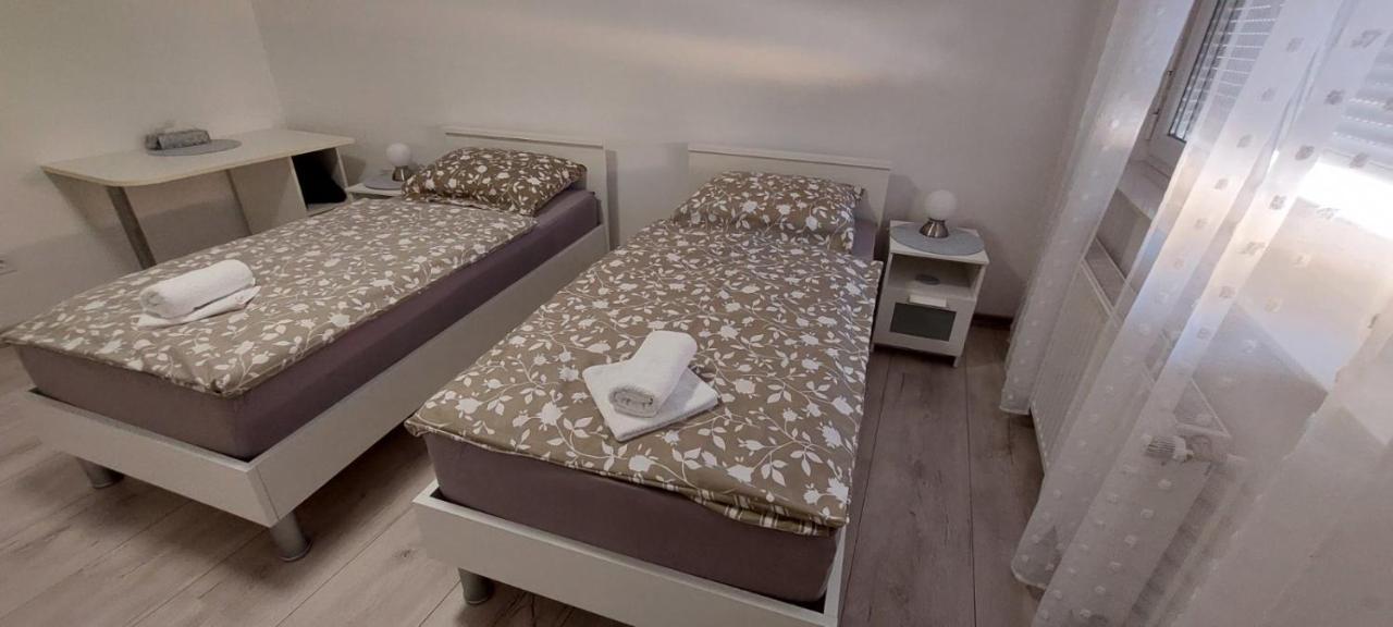 Apartman Bloom Osijek Exterior foto
